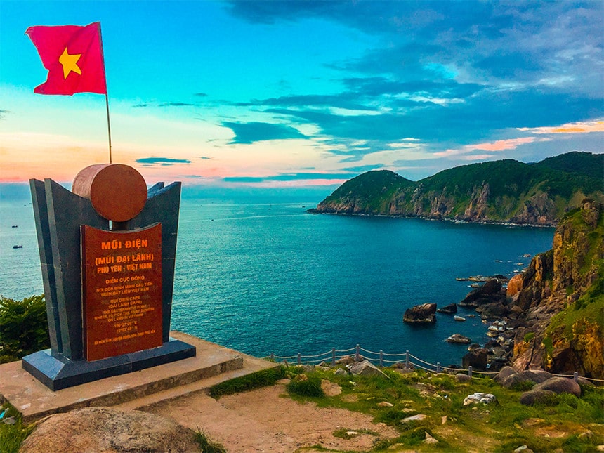 Bí Mật Về Phú Yên: Khám Phá Vùng Đất Hoang Sơ Và Những Điều Ít Ai Biết
